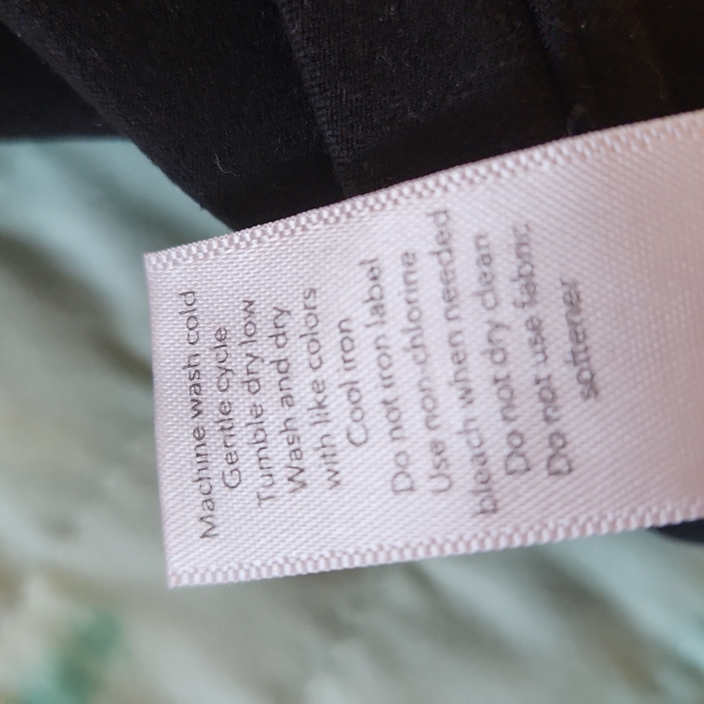 Athleta Vitality Stash pocket 7/8 Tight In POWERVITA - Picture 5 of 11